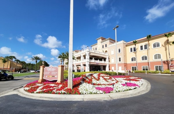 HotelBooker Review