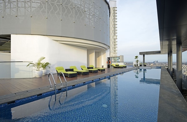 Hotels.com 蘇拉巴亞市中心住宅飯店 评测