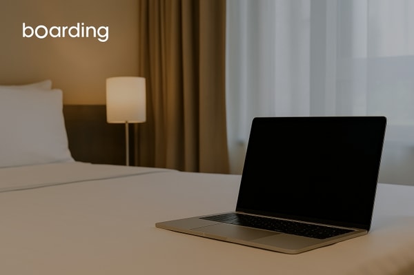 How Does b0arding.com Work?