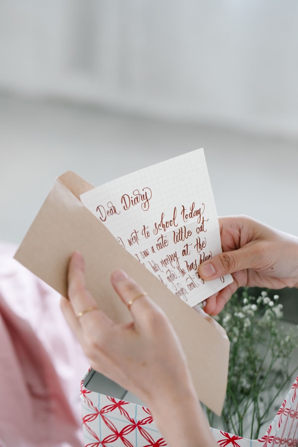 Hug Letters Monthly Family Journal Review
