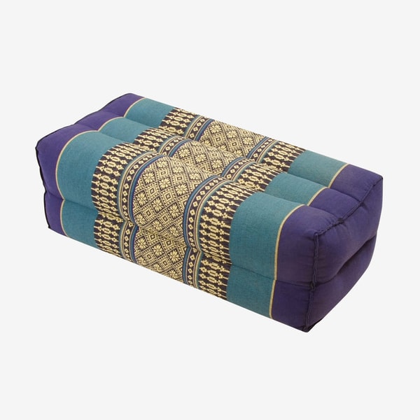 Hugger Mugger Zafuko Yoga Meditation Cushion Review