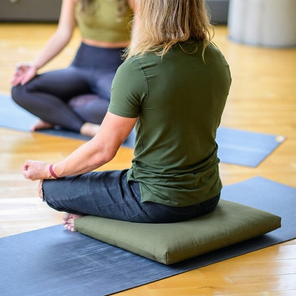 Hugger Mugger Zabuton Meditation Pillow Review