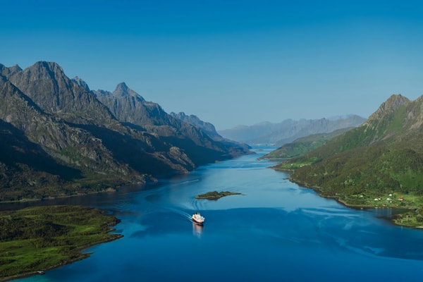 Hurtigruten The Coastal Express Roundtrip Review