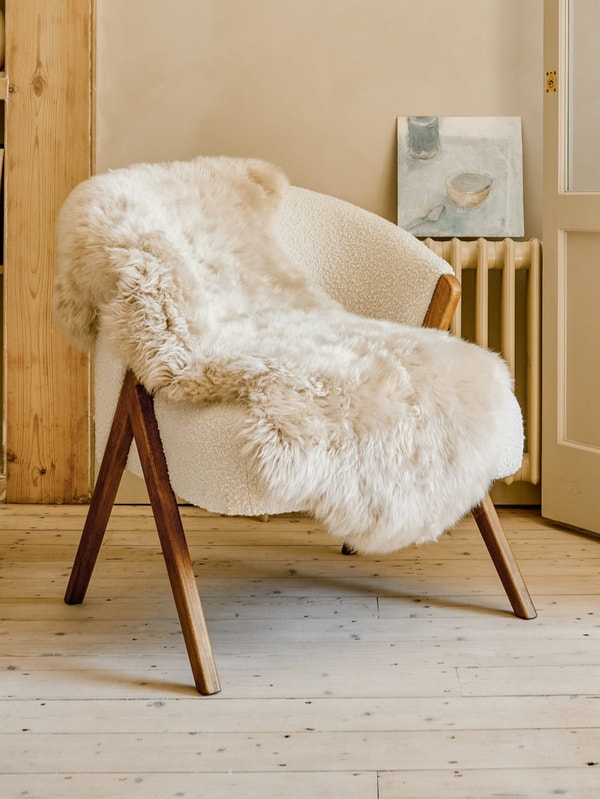Hyde & Hare Sheepskin Rug Review