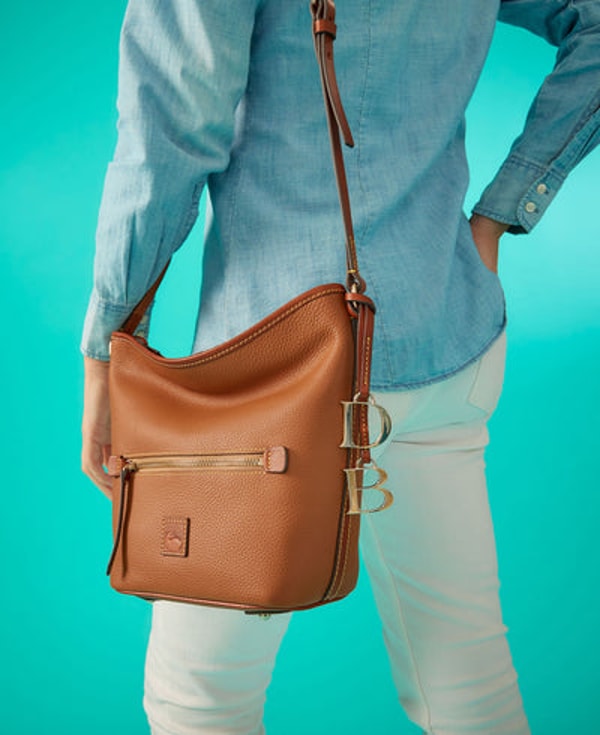 ILoveDooney Pebble Grain Zip Sac Review