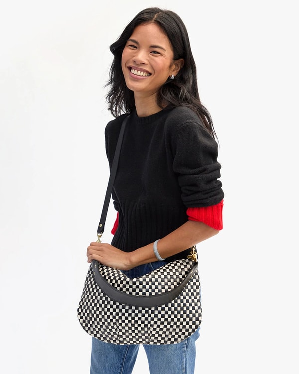 Indigo Clare V Moyen Messenger Review