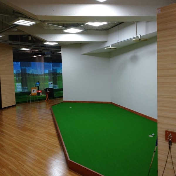 Indoor Golf School BEAGLE レビュー