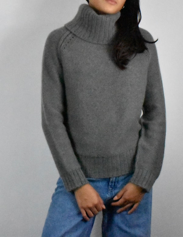 INHABIT Chunky Cozy Cashmere Luxe Turtleneck Review