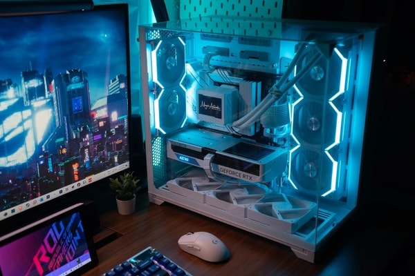 About Inside Tech