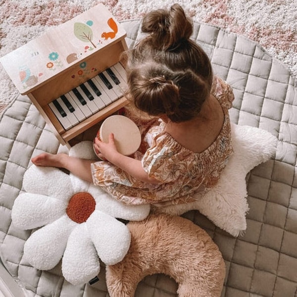 Jabaloo French Linen Baby Playmat Review