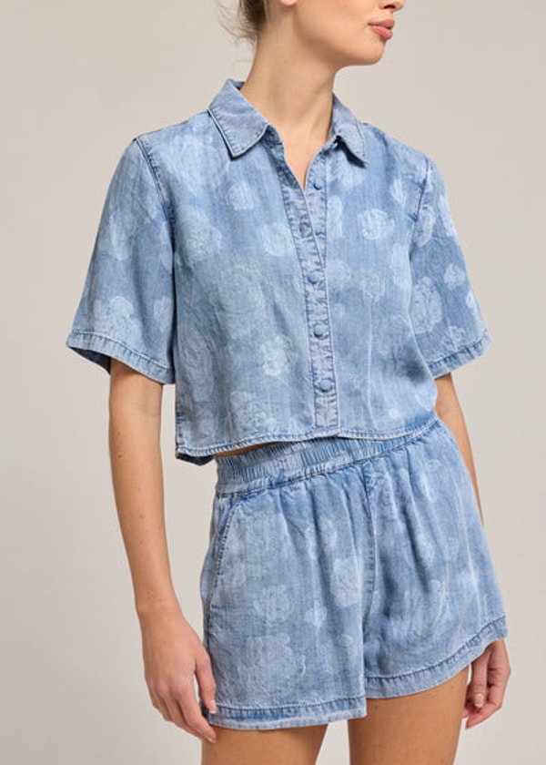 Jessie Boutique Dorah Floral Denim Short Review