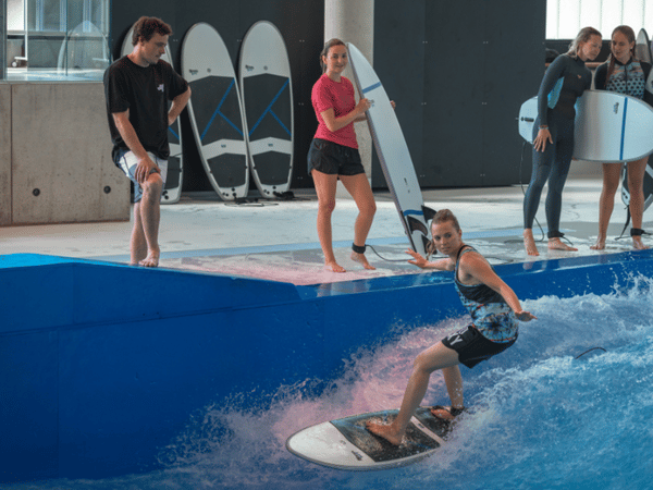 Jochen Schweizer Arena Indoor Surfen Beginner II Bewertung