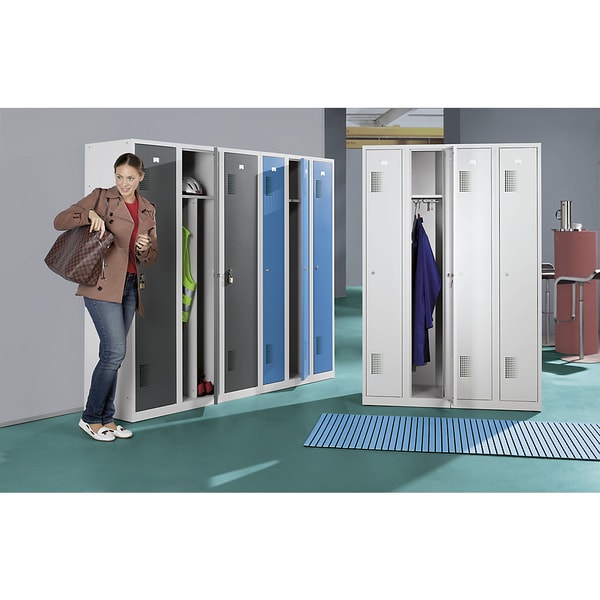 kaiserkraft Narrow Locker Amsterdam Review
