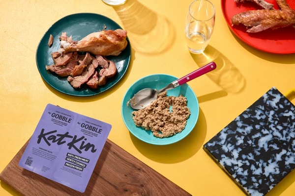 KatKin Gobble Review