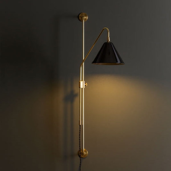 Katy Skelton Arlo Light Review