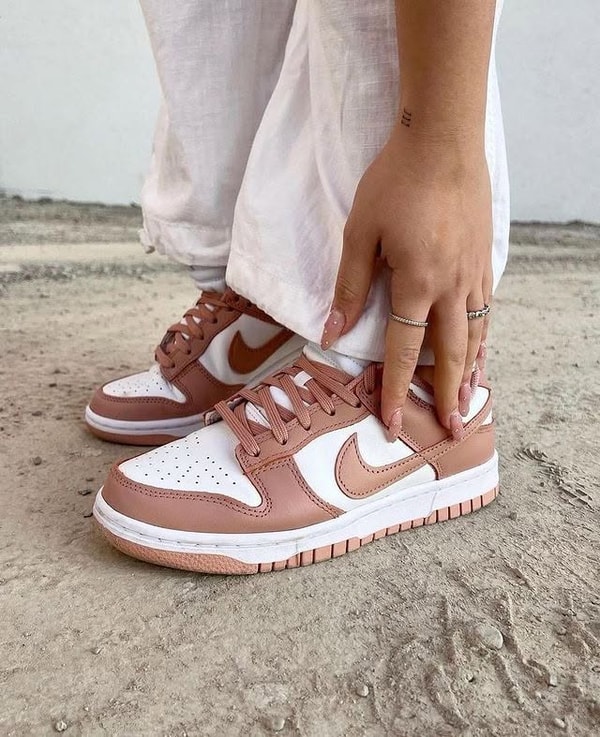 Over KeepItSneaker