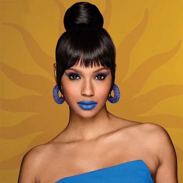 Kim Kimble Sleek Style Bun & Bangs Review