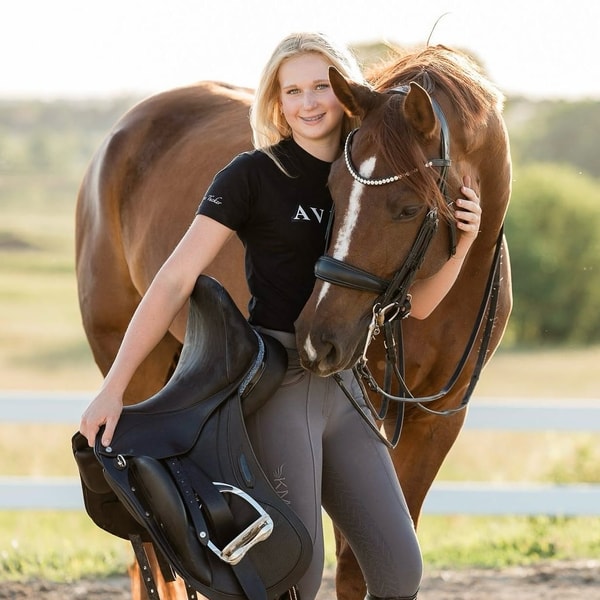 KMA Equestrian Review