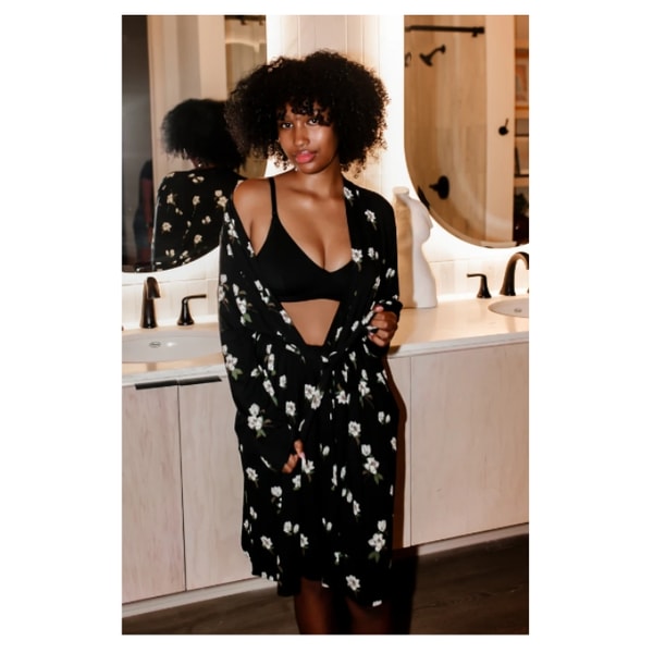 Kyte Living Women&rsquo;s Lounge Robe Review