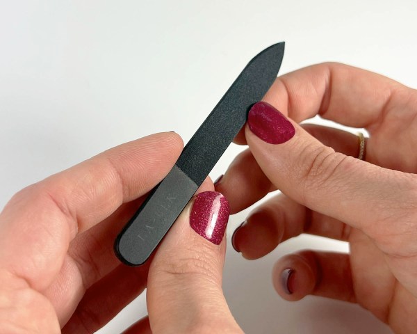 La-Bek Glass Nail File Review