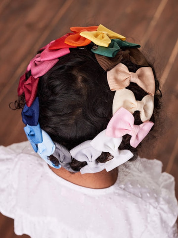 La Coqueta Baby Blue Small Bow Girl Clip Review