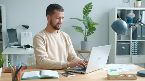 LA Webhosting Homepage Baukasten Privat Bewertung