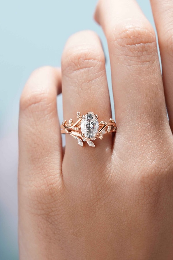Lahela Jewelry Leafy Vine Moissanite Engagement Ring Set Review