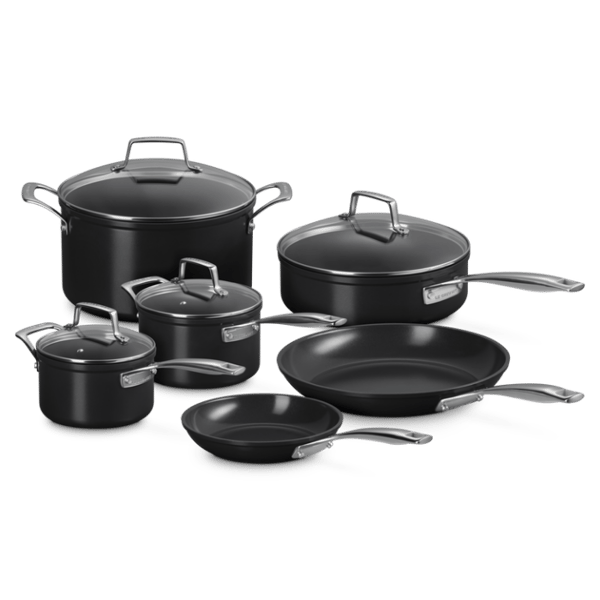 Le Creuset Non-Stick Ceramic 6-piece Cookware Set Review