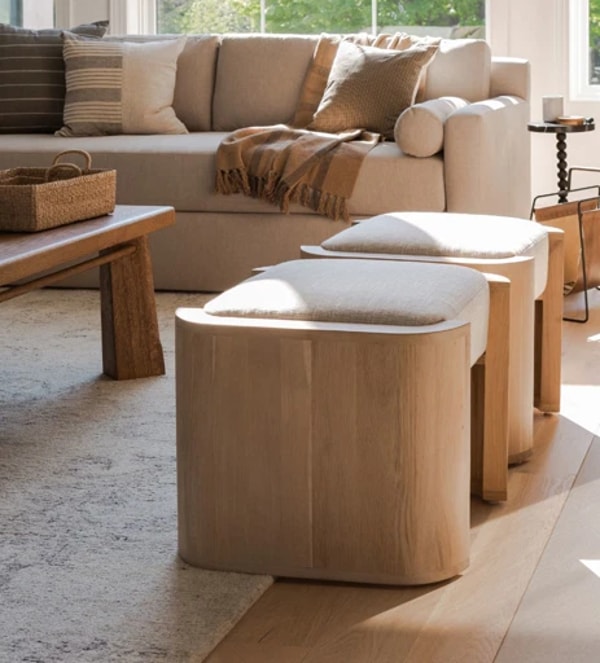 Le Ma&eacute; Fiona White Oak Curved Ottoman Review