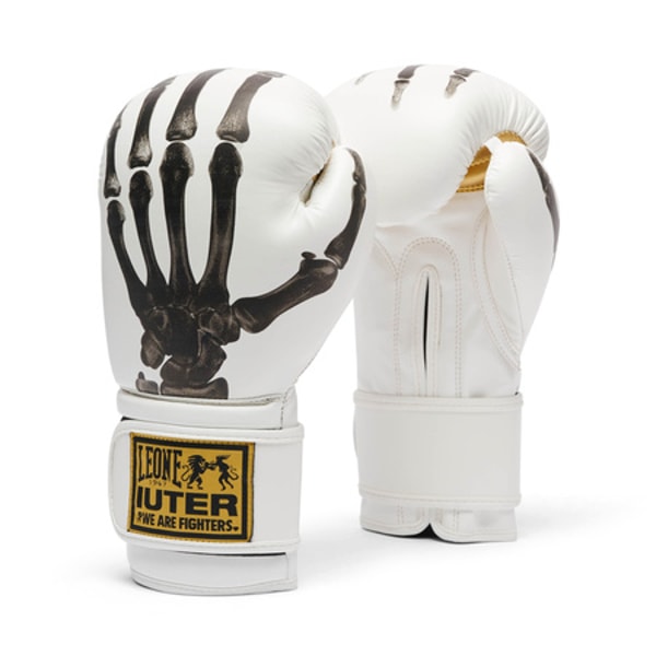 LEONE Boxersk&eacute; rukavice Leone x Iuter Review