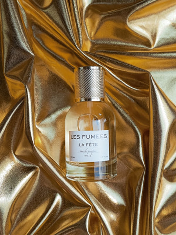 Les Fum&eacute;es Review