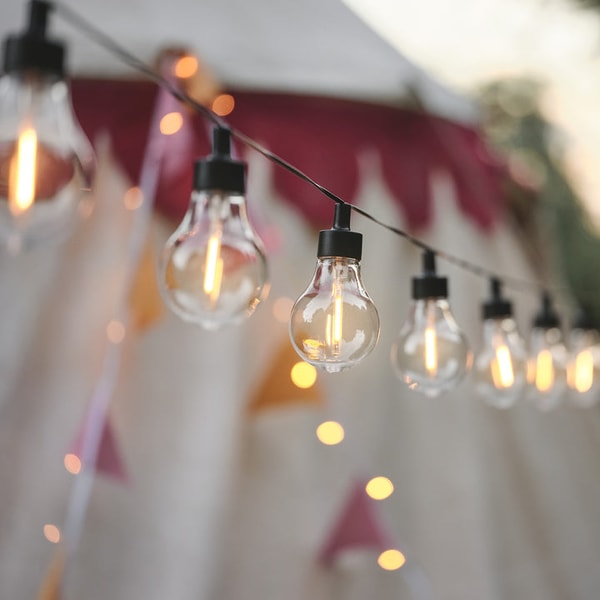 Lights4fun 20 Warm White Vintage Style Solar Festoon Lights Review