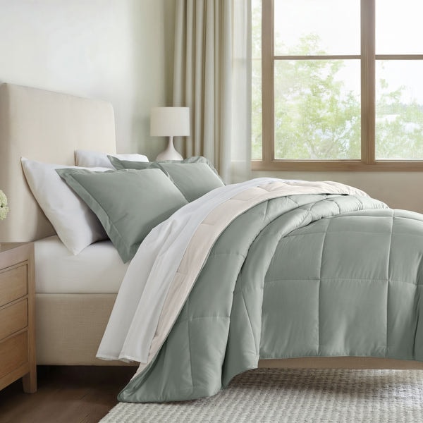 Linens and Hutch Reversible Down-Alternative Comforter Set Reviews