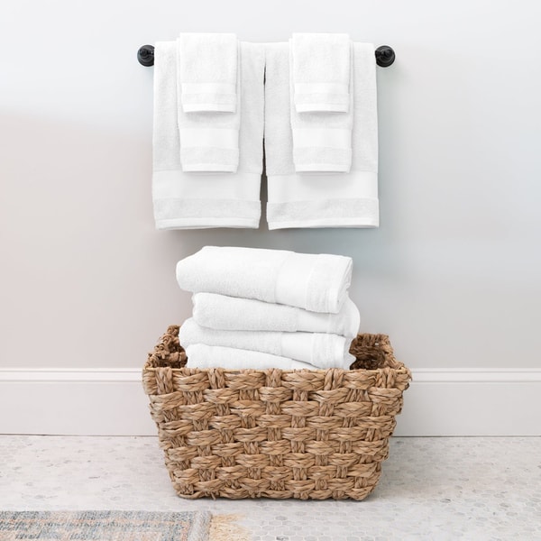About Linens and Hutch