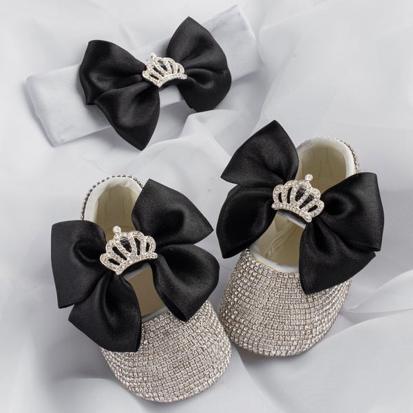 LIORE'e Crown Babydoll Crystals Shoes Review