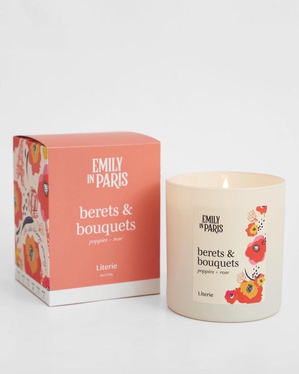 Literie Candle Berets & Bouquets Review