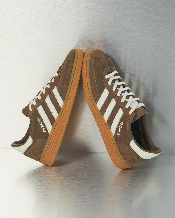 Overview of Little Burgundy Shoes