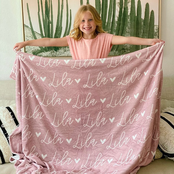 Lofaris Personalized Name Fleece Blanket Review
