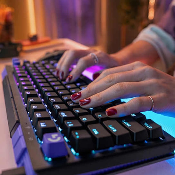 Logitech G G512 X 75 Review