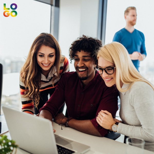LOGO.com Review