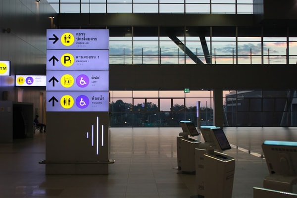 London Gatwick Airport Fast Track Security Reviews