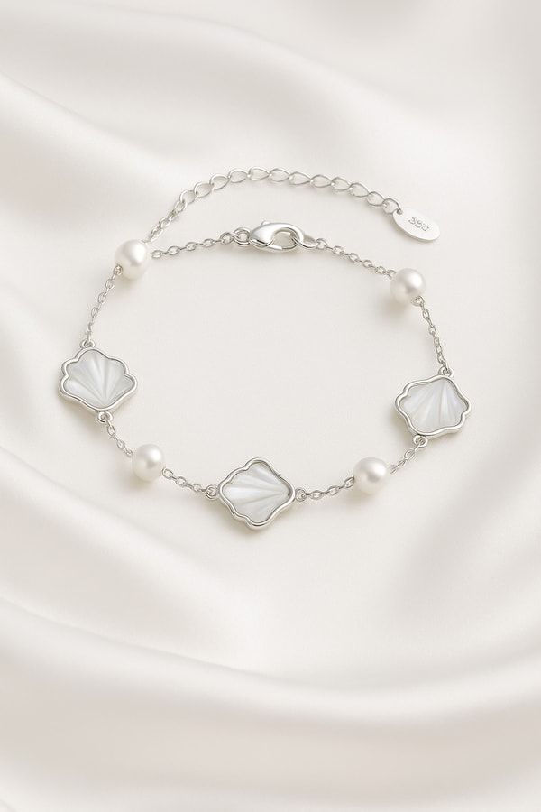 Lotus N Rose Ariel Shimmering Pearl Shell 925 Silver Bracelet Review