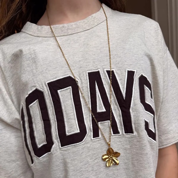 LOUIZ Lange ketting met Bloem Beoordeling