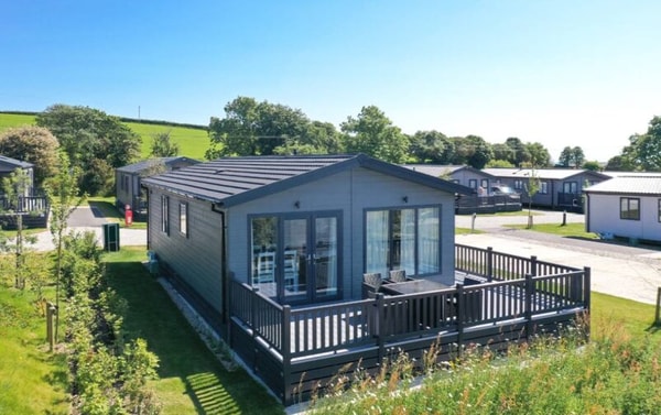 Lovat Parks Penmarlam Lodge Retreat Review
