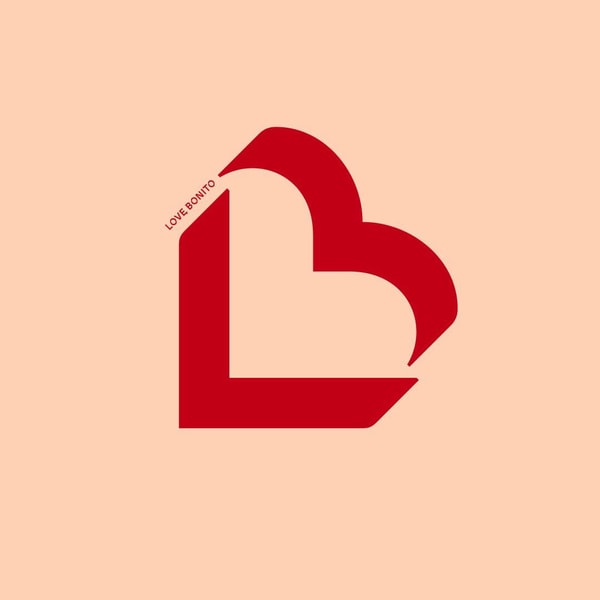 Perbandingan Love, Bonito dan Zalora