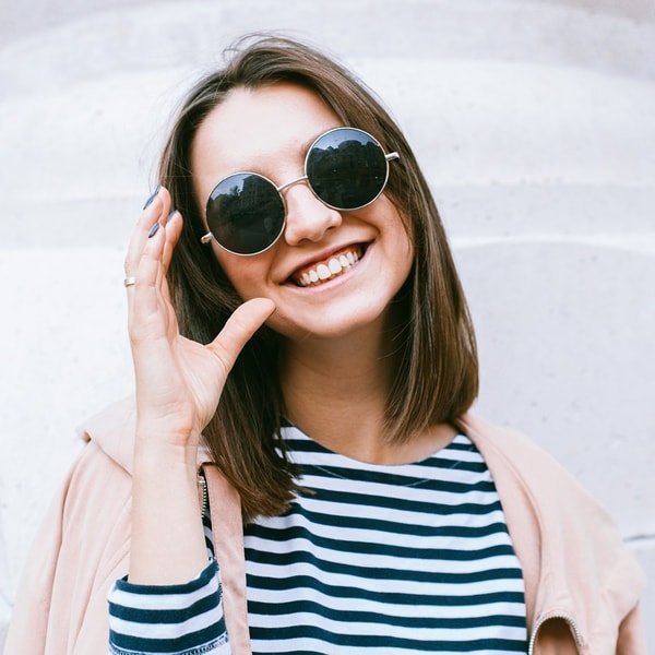 About Low Cost Glasses