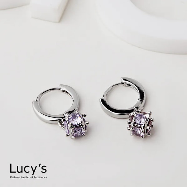 Lucy's 閃閃小雪球易扣耳環 评测