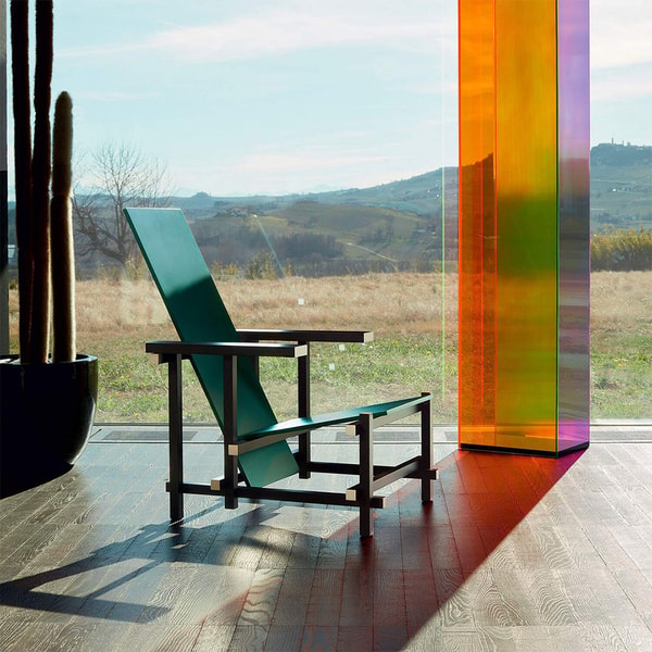 Luminaire Review