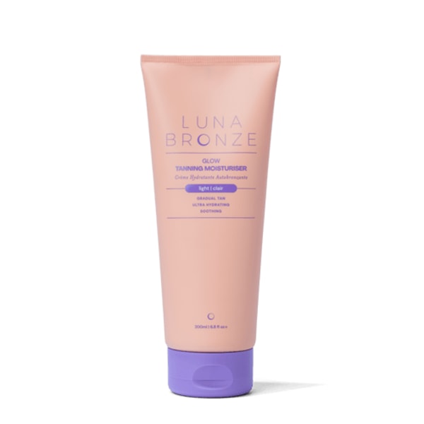 Luna Bronze Glow Gradual Tanning Moisturiser Review