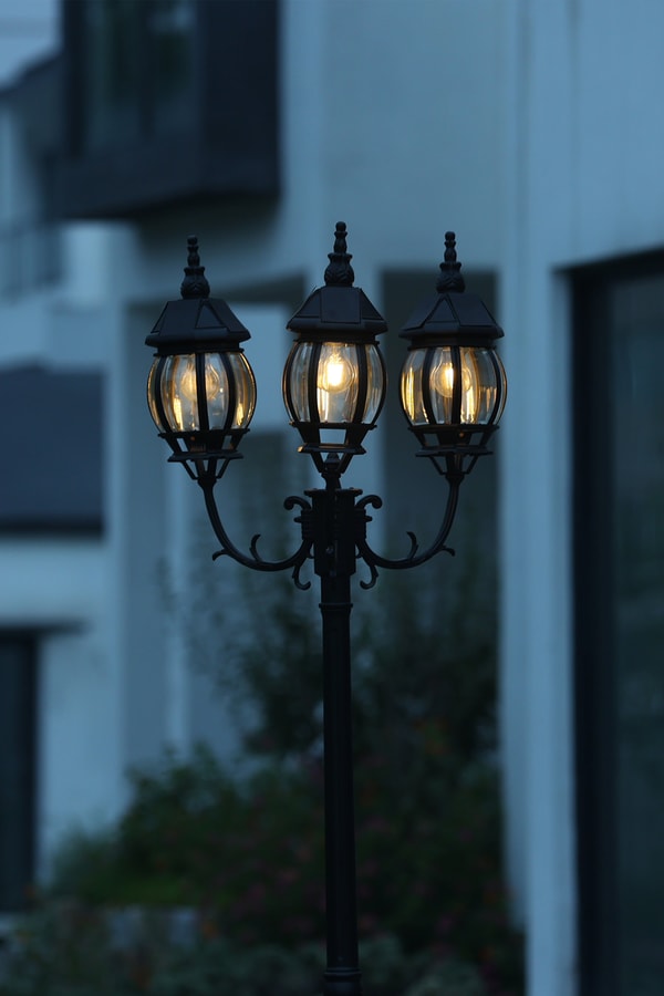 Insightful Overview of Lutec Outdoor Lighting